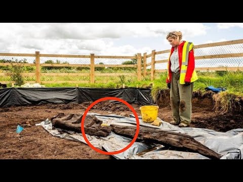 Archaeologists Unearth Massive 1,600-Year-Old Pagan Idol From Irish Bog