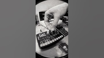 First jam on Korg NTS-1 & PO-33 #nts1 #korg #teenageengineering #pocketoperator #po33 #jam