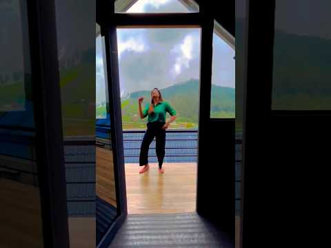 tamil actress riya vishwanath hot navel saree dance raja rani 2 riya vishwanath hot saree video