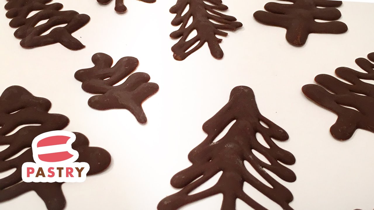 Easy Chocolate Christmas Tree Decoration for Cake - Chocolate ...