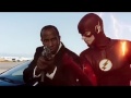 The Flash Catches a bullet! Cool Scene