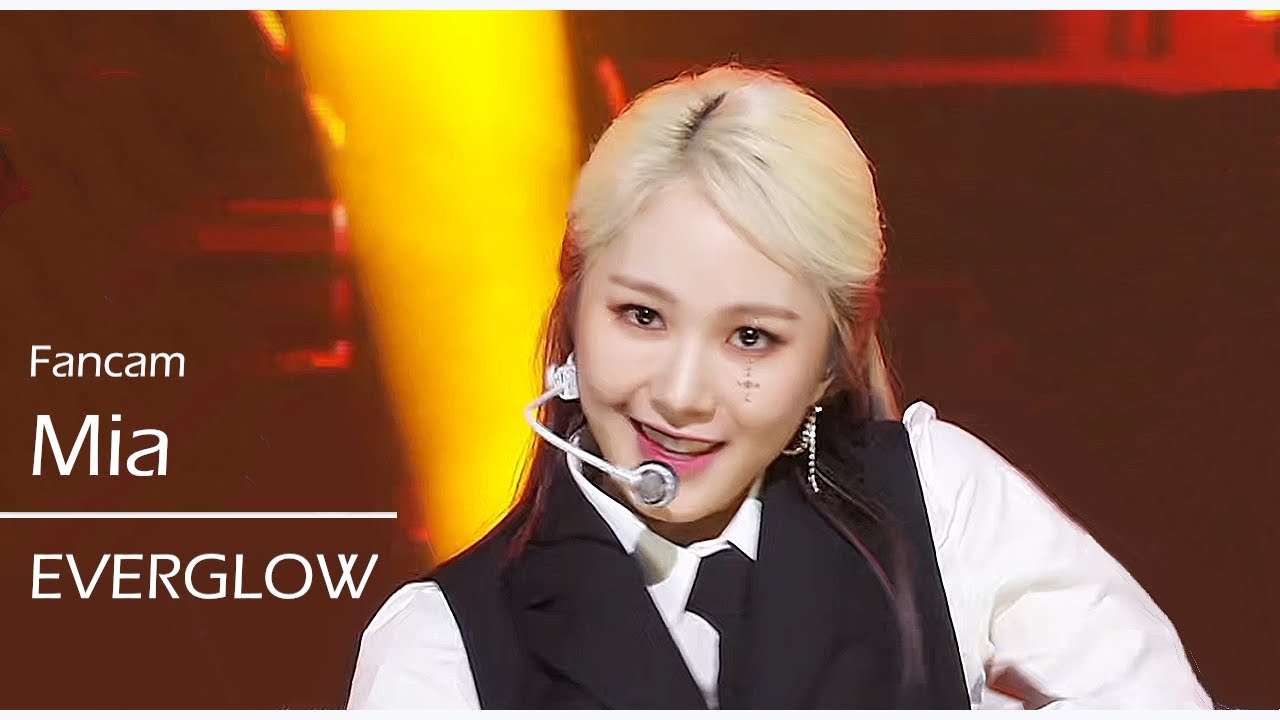 EVERGLOW (에버글로우) - ‘Pirate' Mia (미아) 韩恩智 Fancam (직캠) @211212 Inkigayo