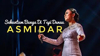 SEKUNTUM BUNGA DI TEPI DANAU | Asmidar