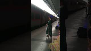 Bindiya Chamkegi  trendingshorts youtubeshorts song