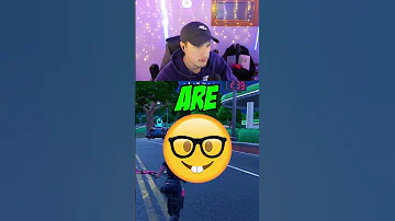 RAPPER Vs SINGER In Fortnite 