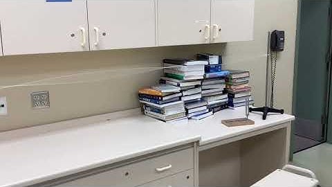 Giant guitar string standing wave