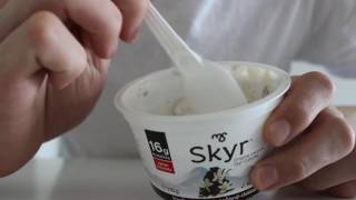 ASMR Eating & Tapping Sounds ~ High protein, lowfat Skyr yogurt