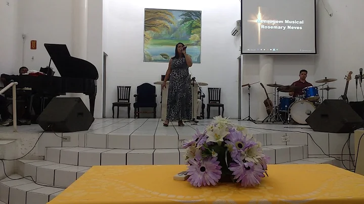 Rosemary Neves
