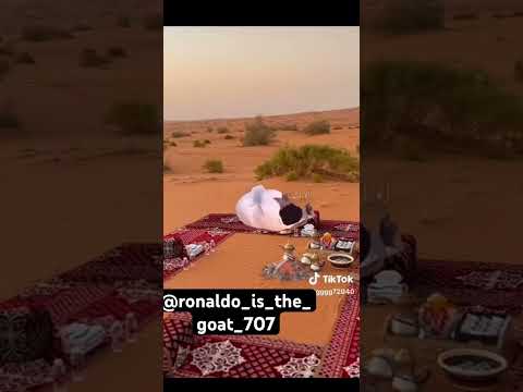 وجودي على النوم وسط النفودي