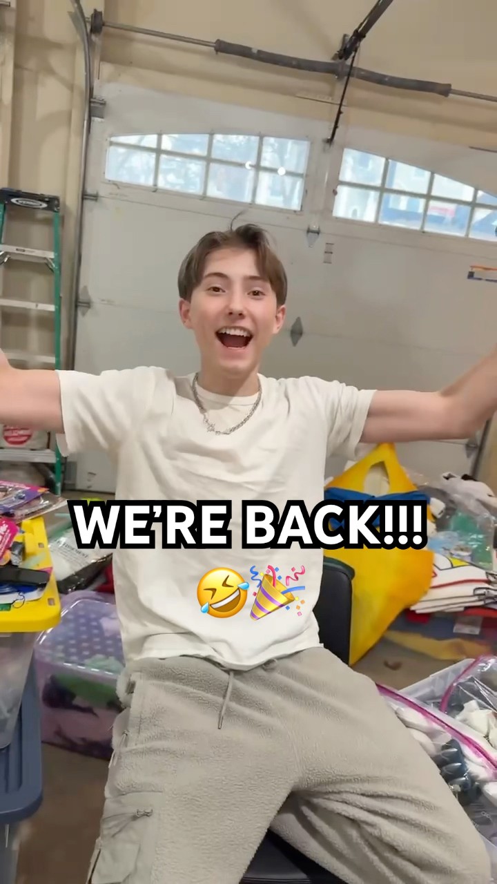 TIKTOK'S BACK!!!! 🤣🤯 - YouTube