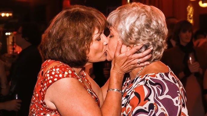 Chechen porno qizlar Sehrgarning jinsiy aloqa fotosuratlari