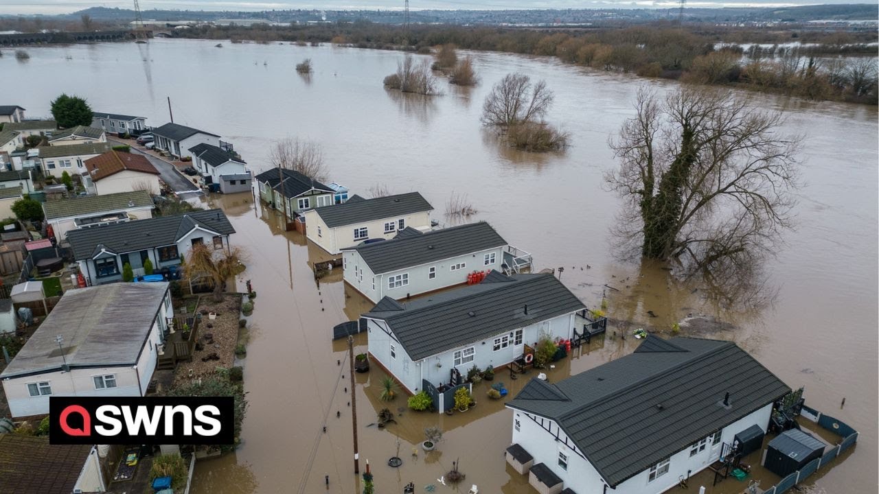 Residents evacuated from flooded homes in Nottinghamshire as major ...