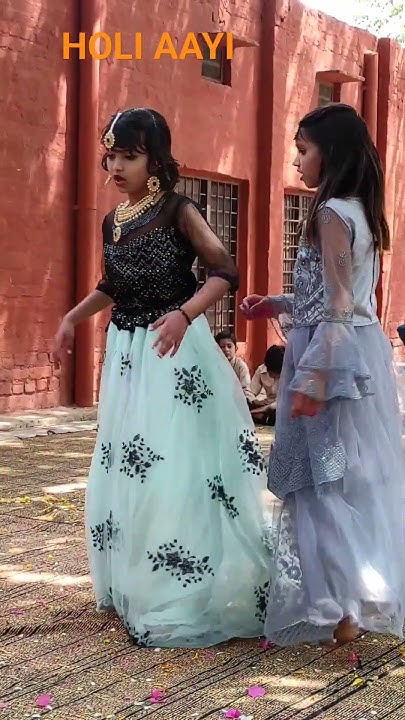 holi aayi holi aayi bhajan
