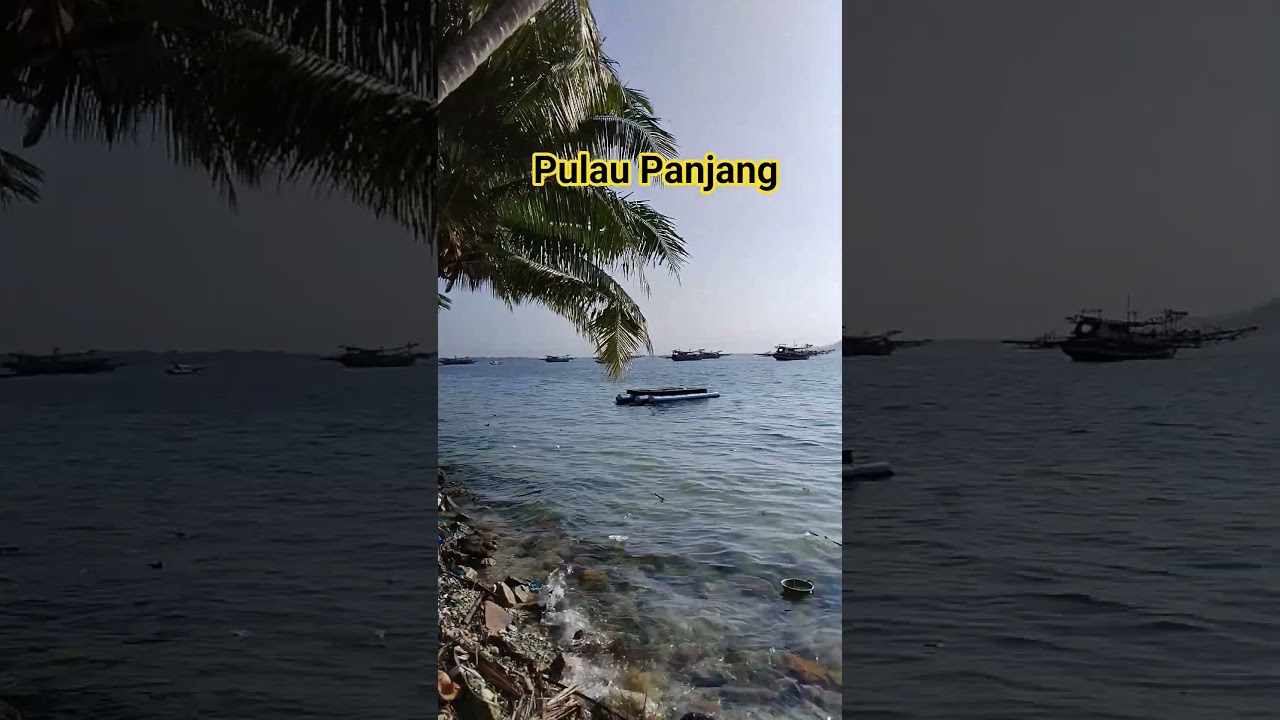 Pulau Panjang di pagi hari, Air Bangis,  Pasaman Barat, Sumbar