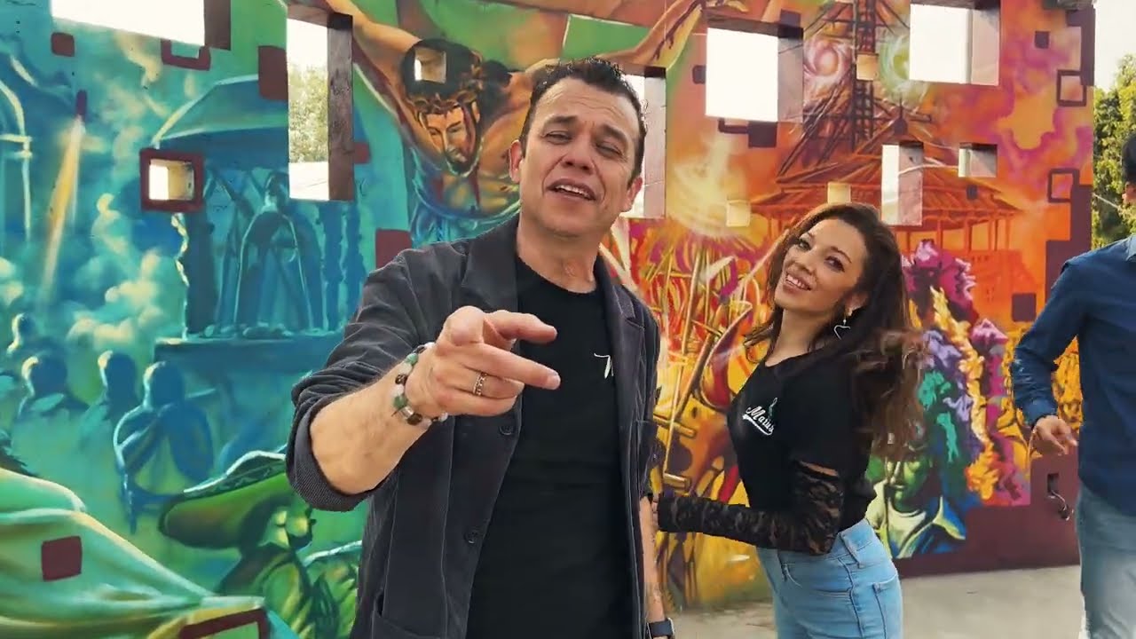 Watch Los Extraños, Eddy Filan - Tan Dentro (Video Oficial) on YouTube Watch Los Extraños, Eddy Filan - Tan Dentro (Video Oficial) on YouTube
