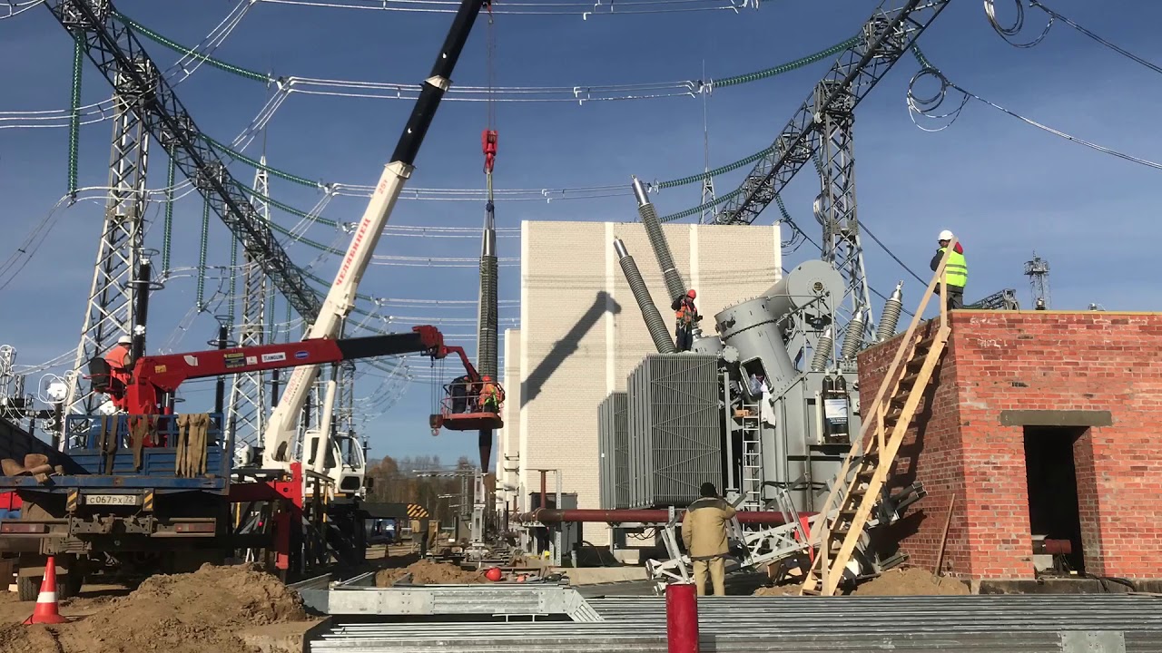 Монтаж ввода 500 кВ на автотрансформатор - YouTube