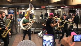 Music Under New York - Music Chop NYC - 34 st subway chords