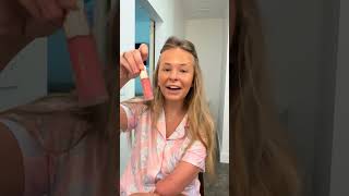 Life is sweet right now 🫶🏼Excuse the blurry in the bathroom 🥲Im not sure what happened there.