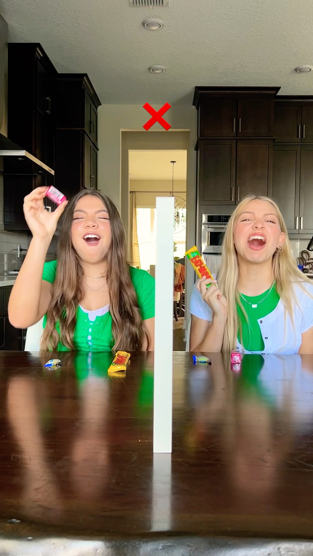 SISTER TELEPATHY TEST! (Pt. 3) ??? | Triple Charm #Shorts