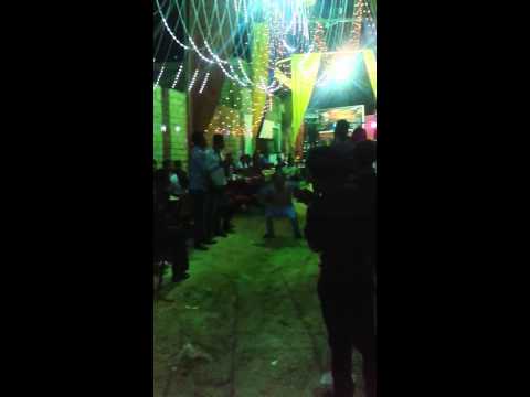 فنكش وآ صحبتو