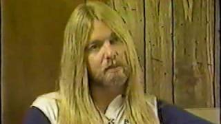 Gregg Allman interview  - PART 1 of 14 - Dickey Betts - Saenger Theater New Orleans 1982 chords