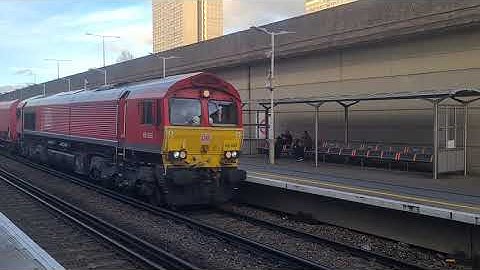 DB Cargo Class 66 655 Passing Shepherds Bush