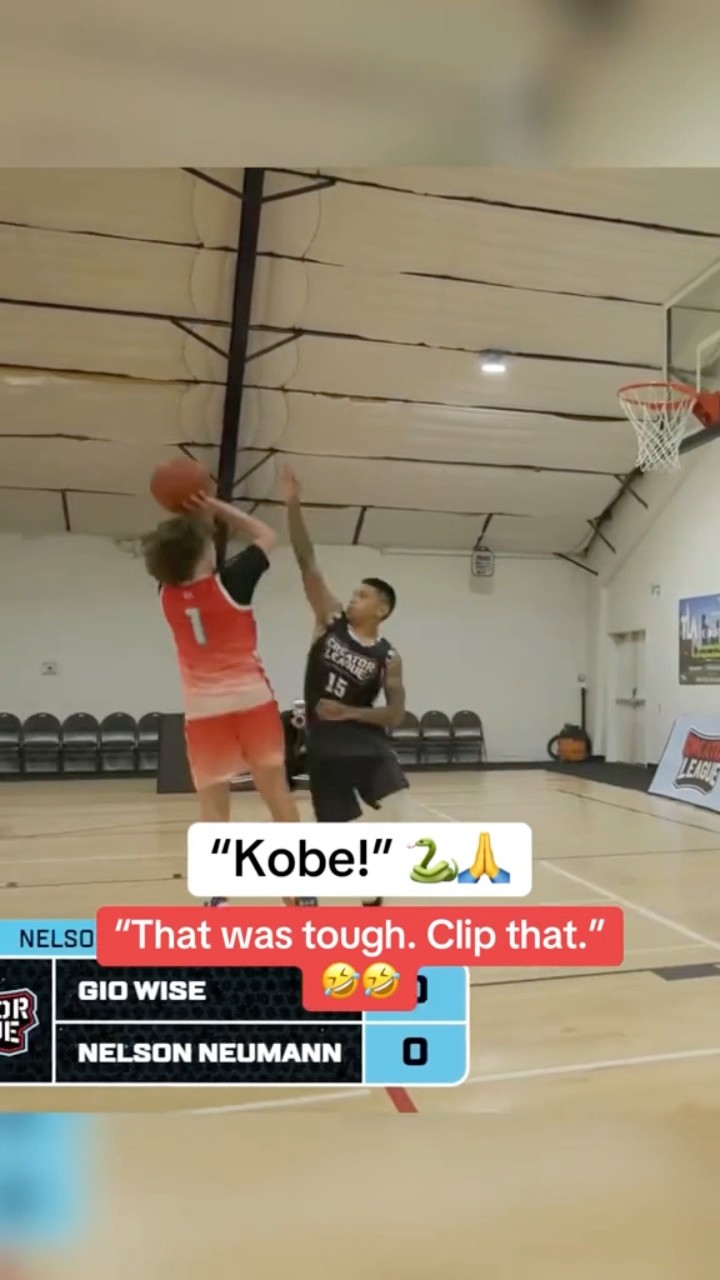 Nelson playing 1 v 1 and calling out clips to cut ??
