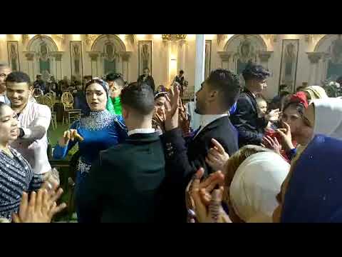 اي الجمال والسعاده دي