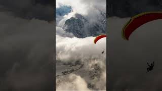 How to Remove Learn About This Picture Icon from Your Desktop #Shorts #BHPShorts #techtips
