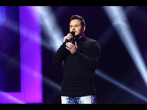 Blue - ”Breathe easy”. Vezi interpretarea lui Marcel Roșca din a doua gală live X Factor!