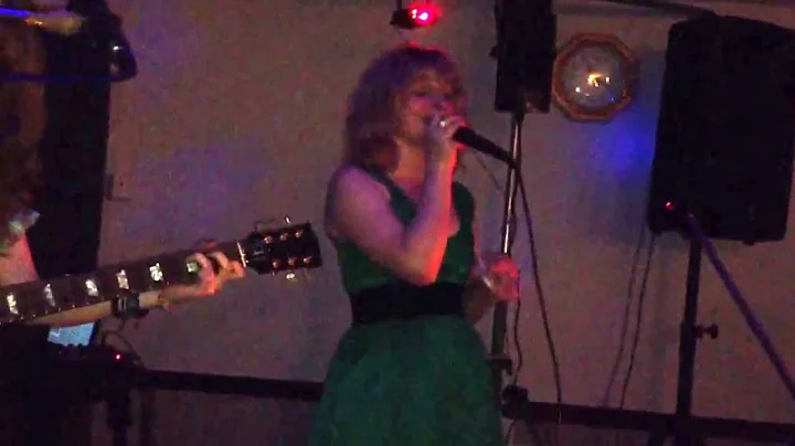 Stairway to Heaven cover by Annie Needham and Beth...