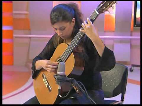 Gaëlle Solal joue "Perruques volantes" de Roland Dyens