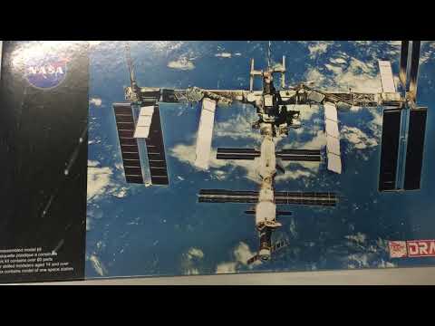 プラモデル　国際宇宙ステーション 国際宇宙ステーション 完成時 (彩色済みプラモデル） - ホビー