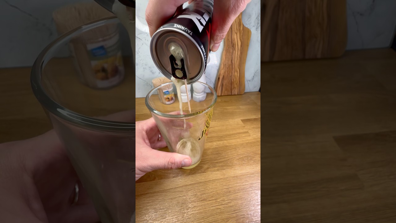 КАК В МАГАЗИНАХ И БАРАХ СЛИВАЮТ ДОРОГИЕ НАПИТКИ😨😨😨