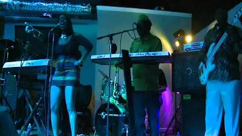 ZeRo tOlEraNcE FunK BanD!  Sherrelle Wilson   "u g...