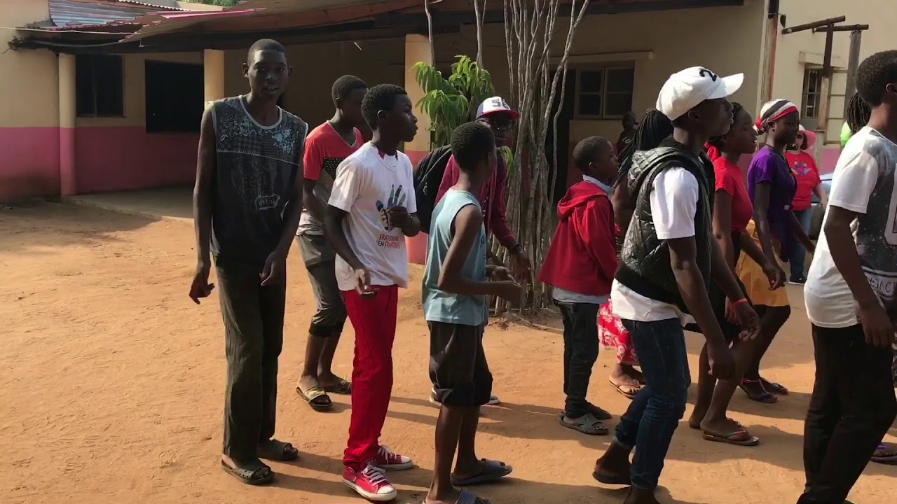 Recepção em Barragem ("Barage")/Moçambique/África abril de 2017 - Bem-vindos a todos!