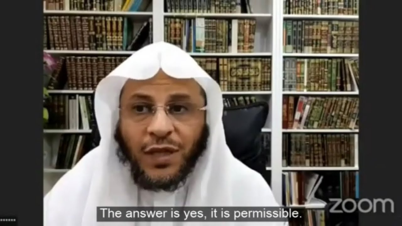 هل يشترط استعمال اليد في الإستنجاء أم الشطاف يكفي؟ | الشيخ عزيز بن فرحان