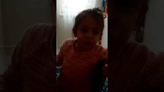 İstiklal Marşı Okuyan Küçük Fıstık