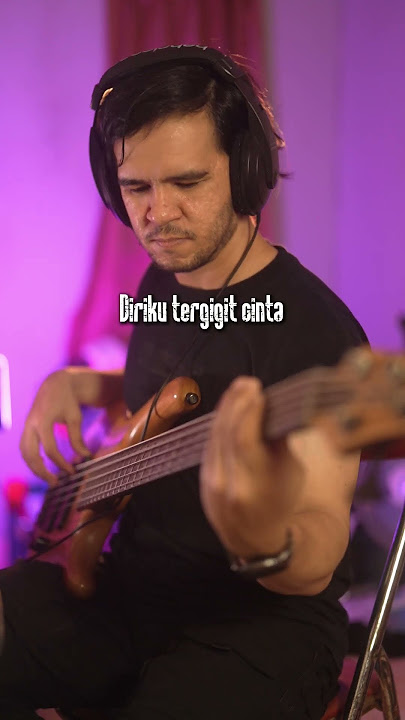Hello - Ular Berbisa (Bass Cover)