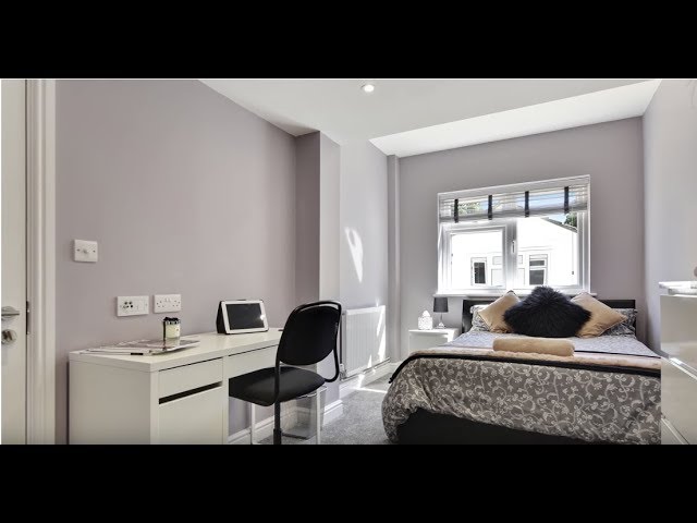 Video 1: Large Double En-suite Bedroom (pic1)