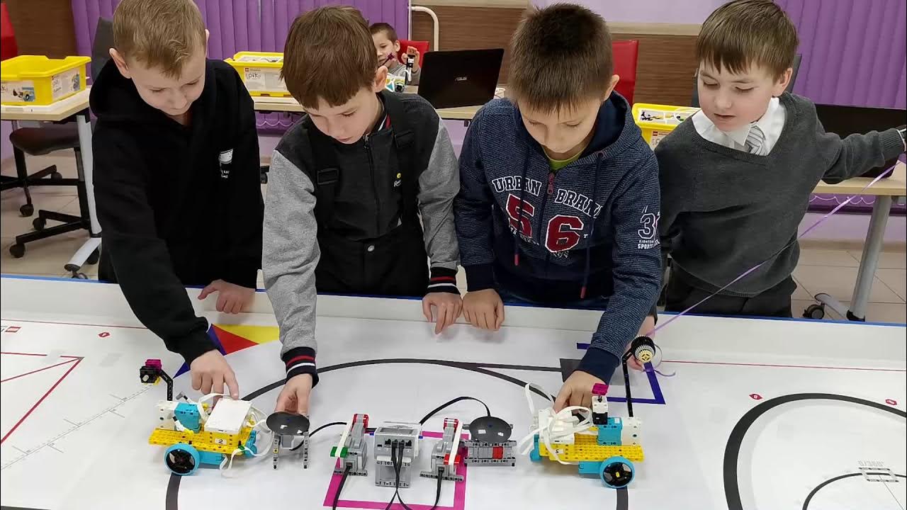 Сценарий робототехника. Соревнования по робототехнике. Робототехника в школе. Робототехнические соревнования. Турнир по робототехнике в школе.