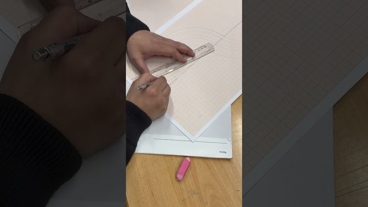 التكوين الخطي طريقة المنحني(الكتابة المنحنية) المرحلة٢ فرع الطباعي قسم التصميم وقسم الخط العربي 