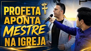 MESTRE DA BÍBLIA REPREENDE PROFETA NA IGREJA ??? A CASA CAIU PROFETA...