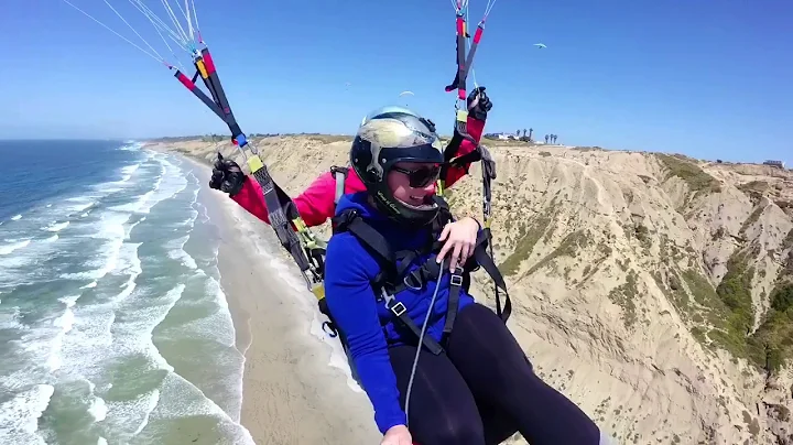 jennifer nowak Paragliding at Torrey Pines Gliderp...