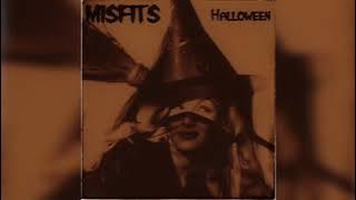 Misfits - Halloween (Lyrics)