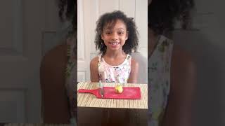 Mexican Guava Taste Test...One of My Favorite Fruits or Never Again? (Episode 3)