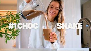 #1 Best Chocolate Shake 🍫 Easy Banana & Carob Recipe || Raw Vegan
