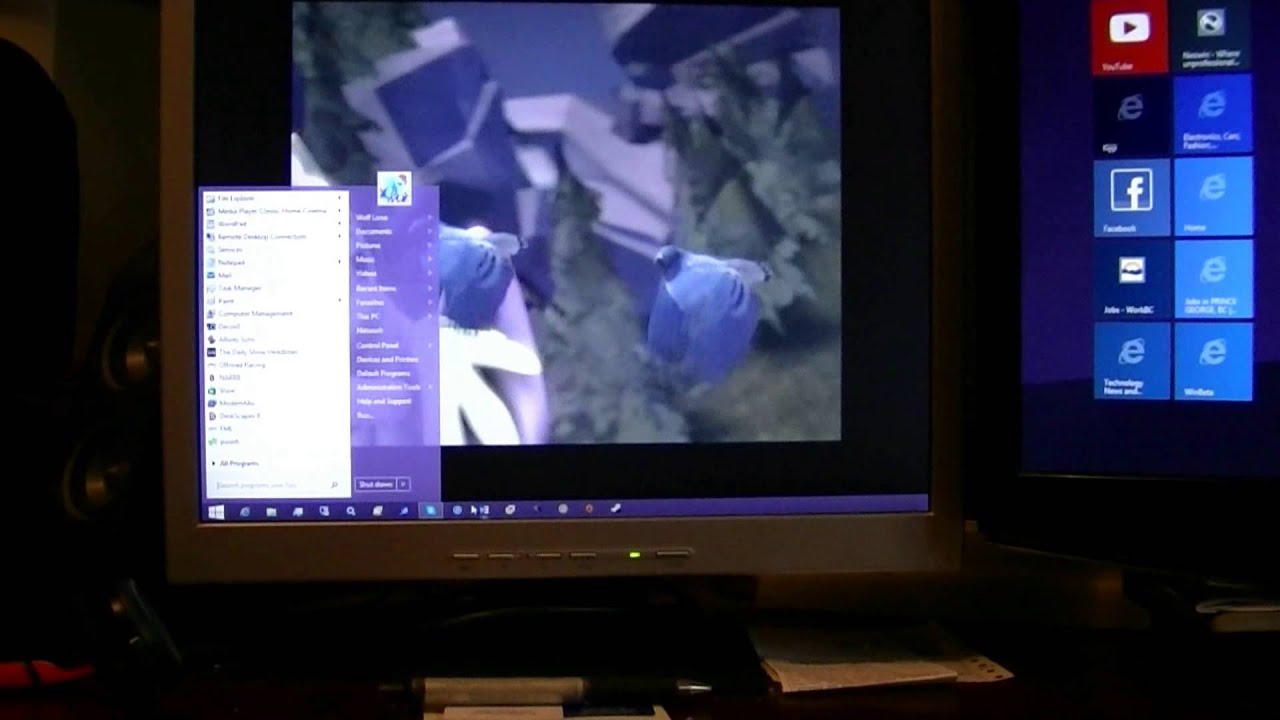 Windows 8.1, StartScreen, Wallpaper, Tour - Start Button Easter egg