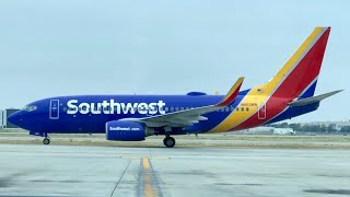 SOUTHWEST AIRLINES | LONG BEACH-OAKLAND | ECONOMY CLASS | BOEING 737-700 | N403WN