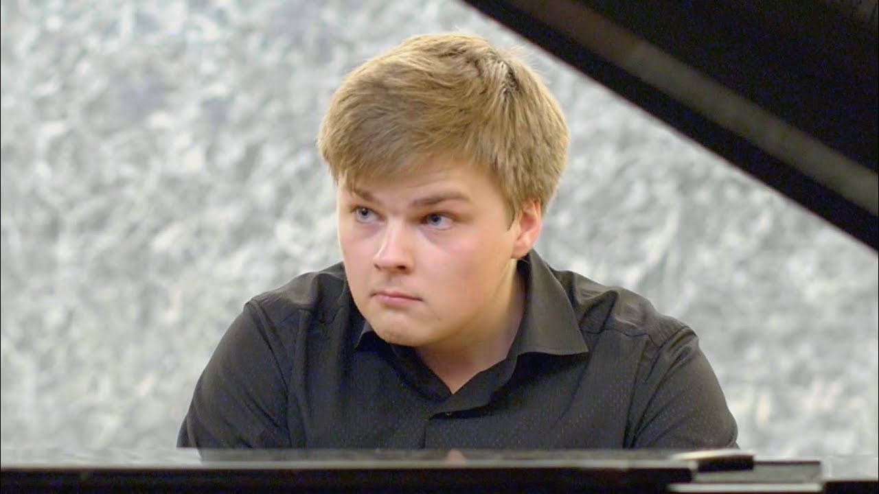 Mikhail Dubov plays Medtner - Fairy Tale op. 20 No. 1 (St. Petersburg, 2016)